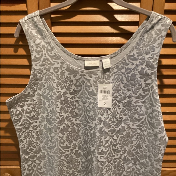 Chico's Tops - 101. NWT WOMENS CHICO’S 2/L STRETCH TOP